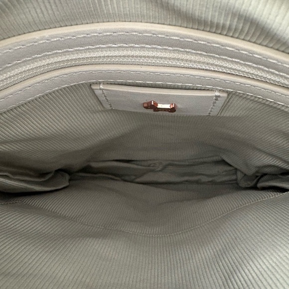 Radley London Leather Crossbody Purse White - Picture 5 of 7